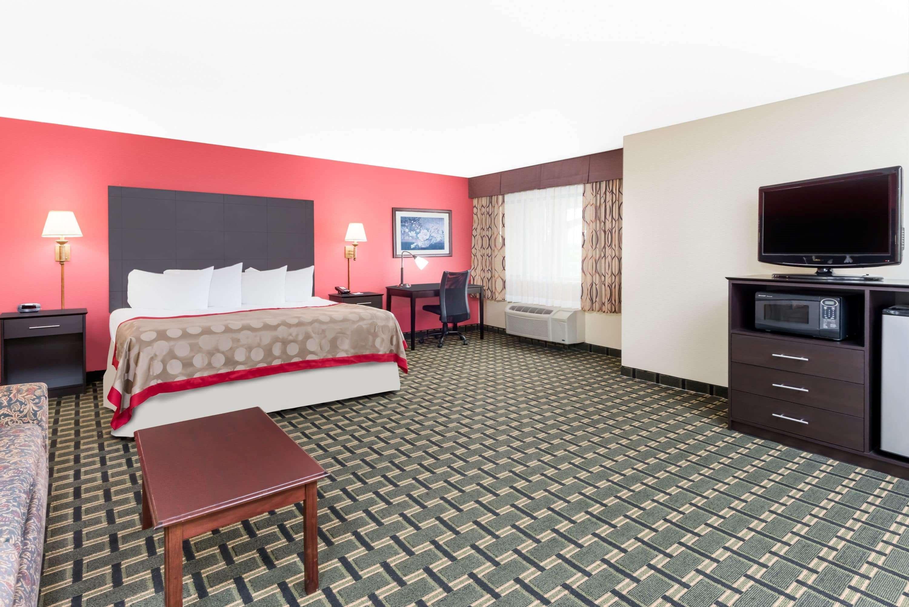 Ramada By Wyndham Vandalia Luaran gambar