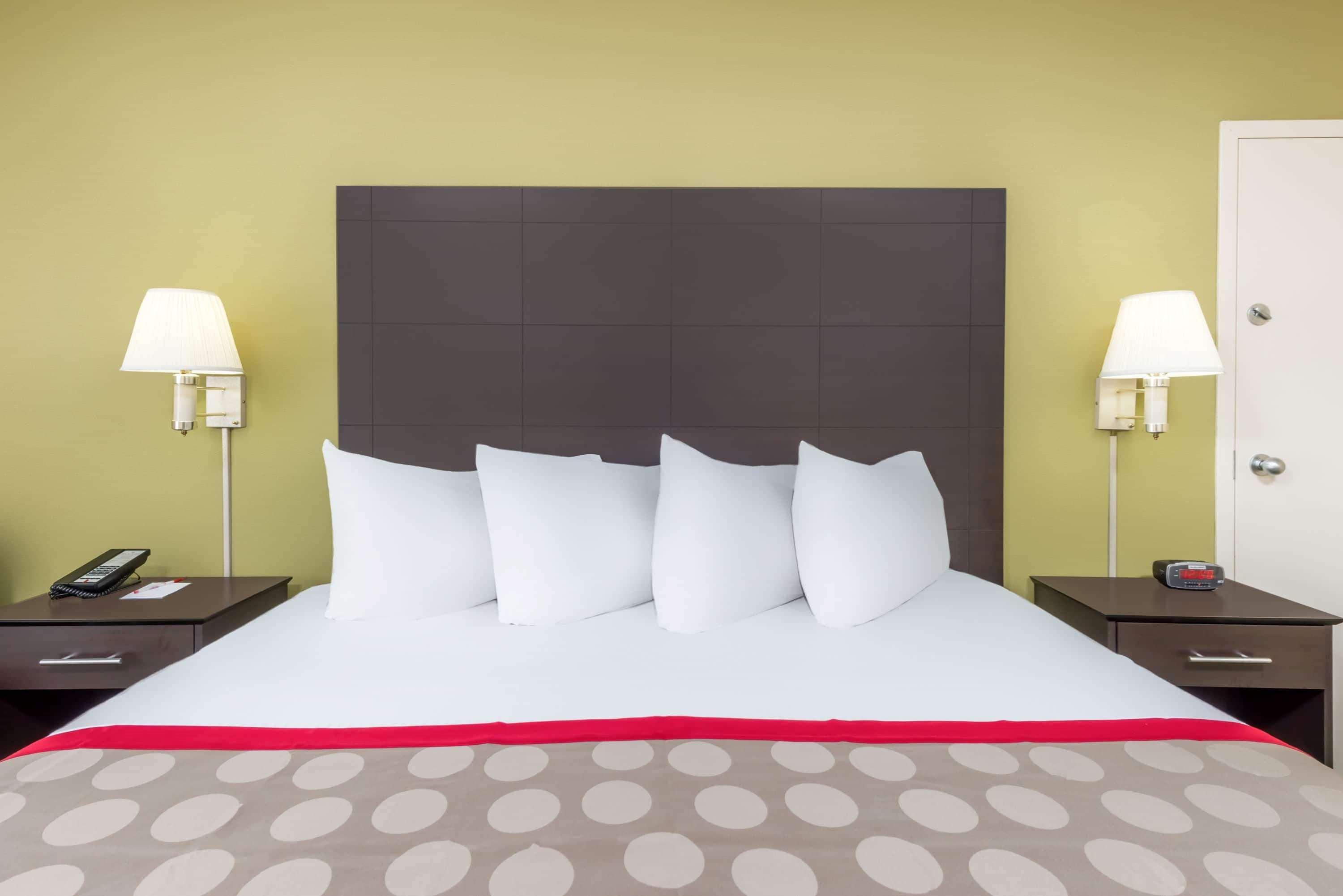 Ramada By Wyndham Vandalia Luaran gambar