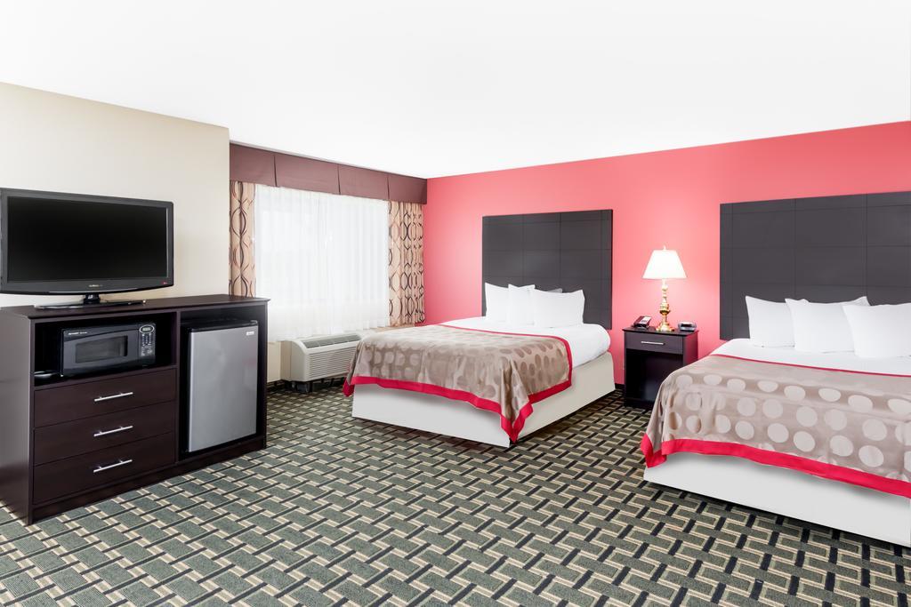 Ramada By Wyndham Vandalia Luaran gambar